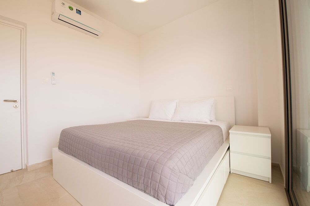 Кити: Phaedrus Living: Serenity Waves Villas No.8