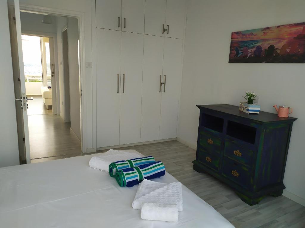 Перволия: Cozy Beach House