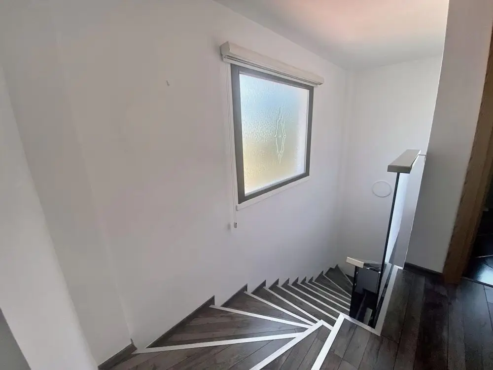 Лапта: Villa With Pool and Garden 9 min to Beach in Lapta