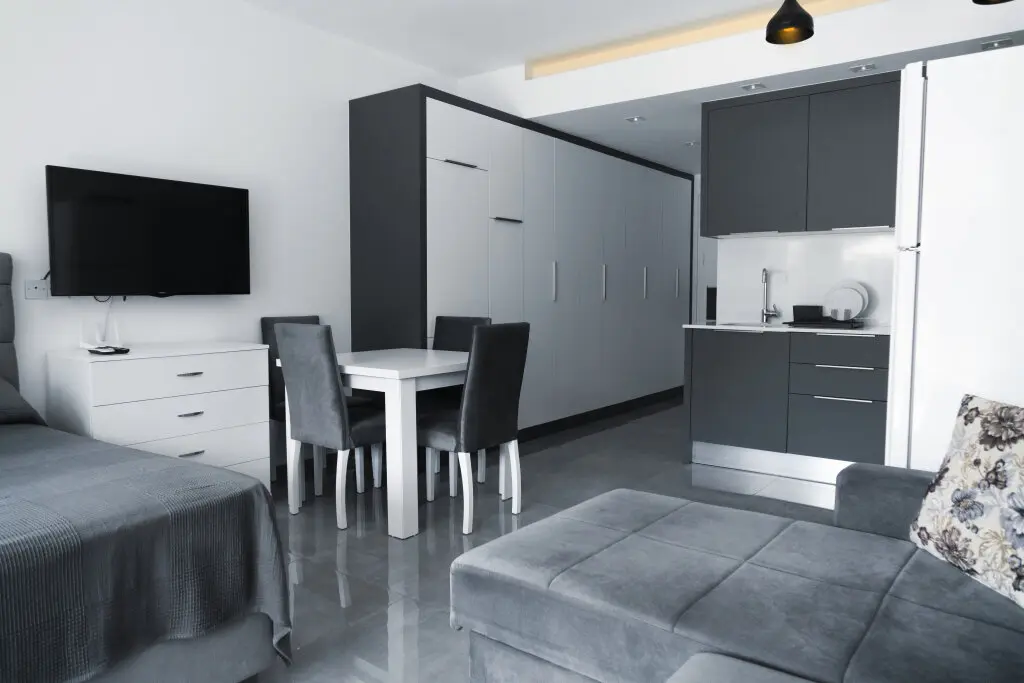 Трикомо (Искеле): Апартаменты Courtyard Long Beach, Северный Кипр, бассейн, терраса, 500м от моря