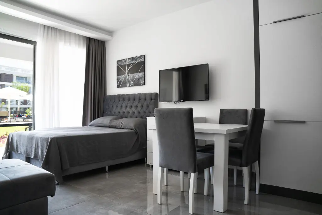Трикомо (Искеле): Апартаменты Courtyard Long Beach, Северный Кипр, бассейн, терраса, 500м от моря
