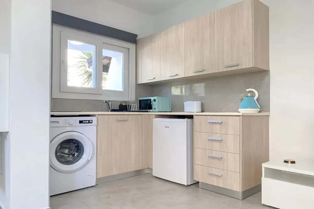 Айя-Напа: Phaedrus Living Napa Blue Luxury Flat