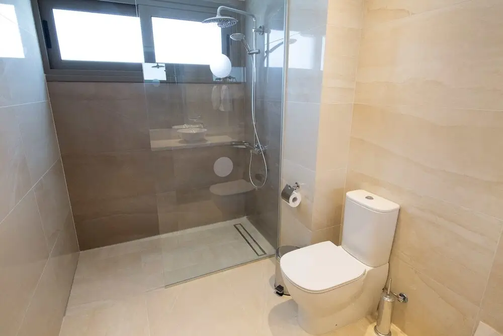 Кити: Phaedrus Living Serenity Villas No.11