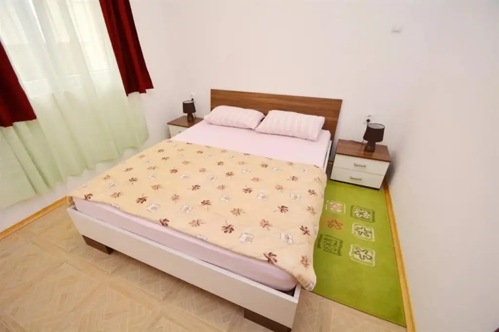 Котор: Apartments Marinero