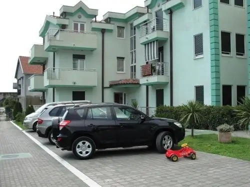 Зеленика: Apartment Vinograd