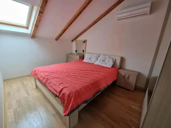 Будва: Adriatic Apartments