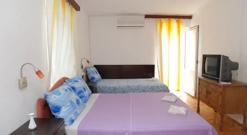 Будва: Apartments Slavica Rafailovici
