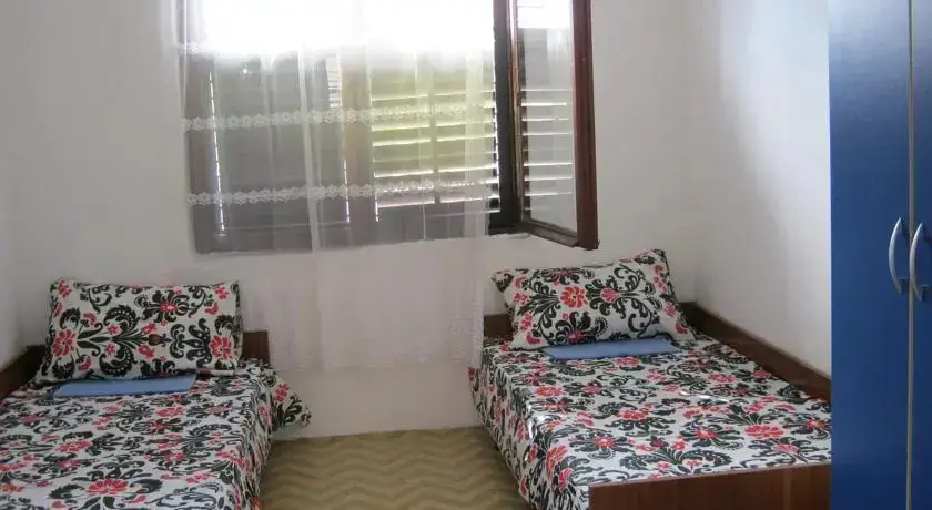 Сутоморе: Ovilla