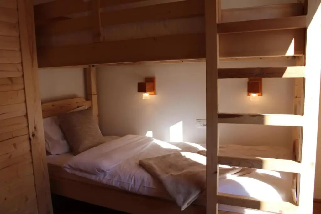 Колашин: Rooms Pahulja
