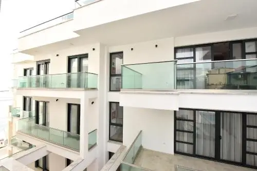 Ульцинь: Apartments Barjaktar
