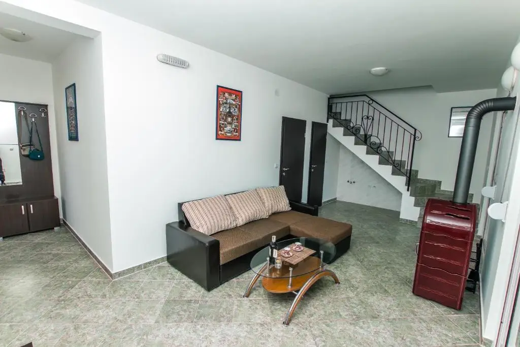 Добро Вода: Holiday Home Siesta