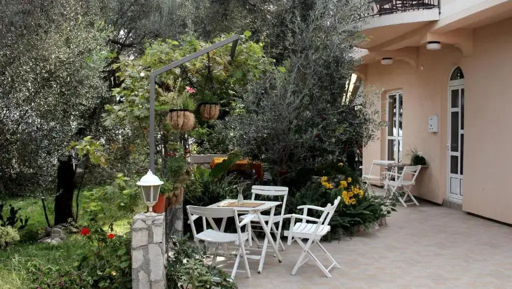 Петровац: Apartments Villa Slavica
