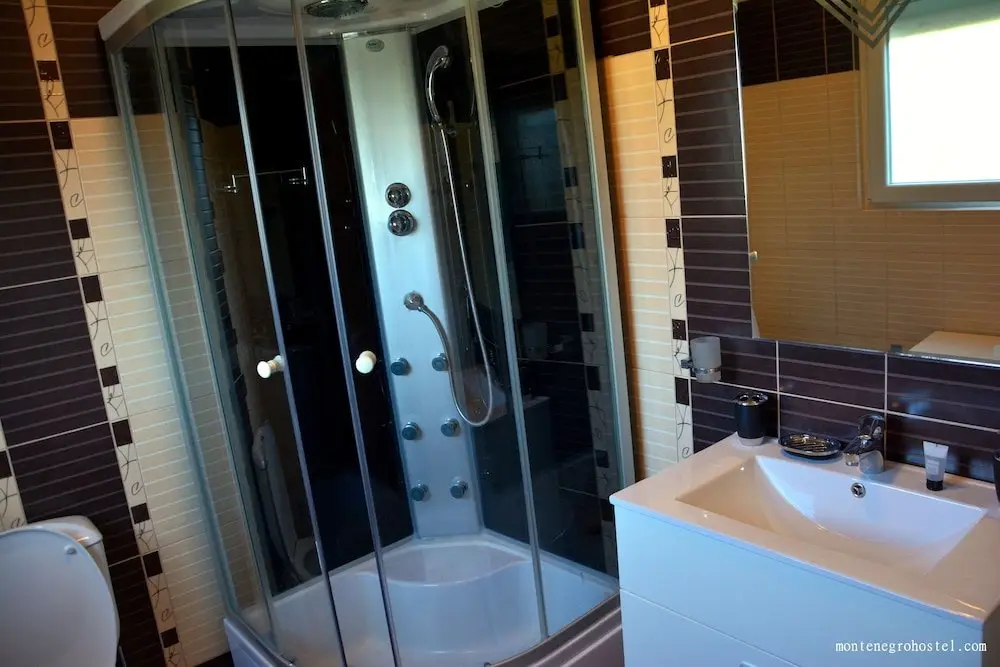 Подгорица: Montenegro Hostel B&B Podgorica