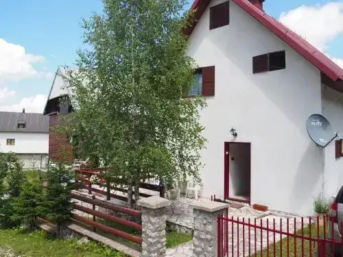 Guest house in Zabljak — фото 1