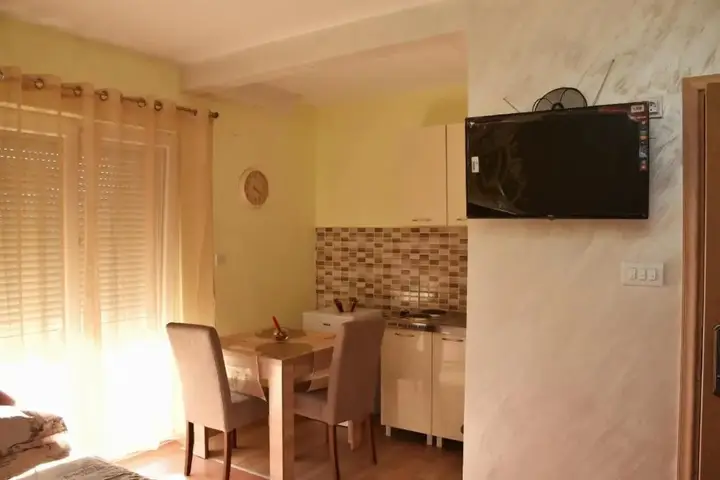Тиват: Apartments Vuksanovic