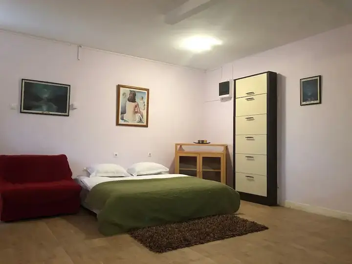 Петровац: Apartments Aleksandar