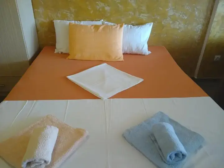 Петровац: Apartmani Neda Bane
