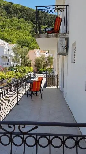 Будва: Guest House Damjana