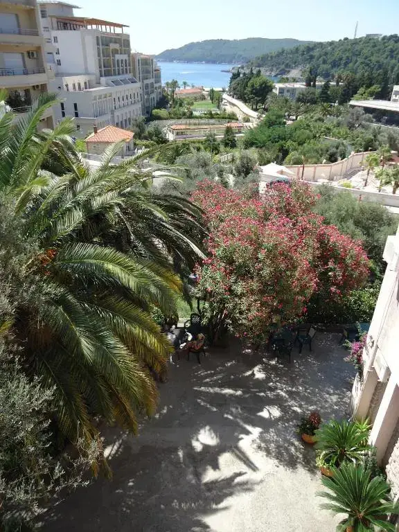 Бечичи: Apartments Anastasija