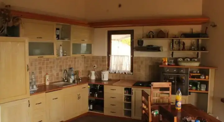 Будва: Room Lapcici