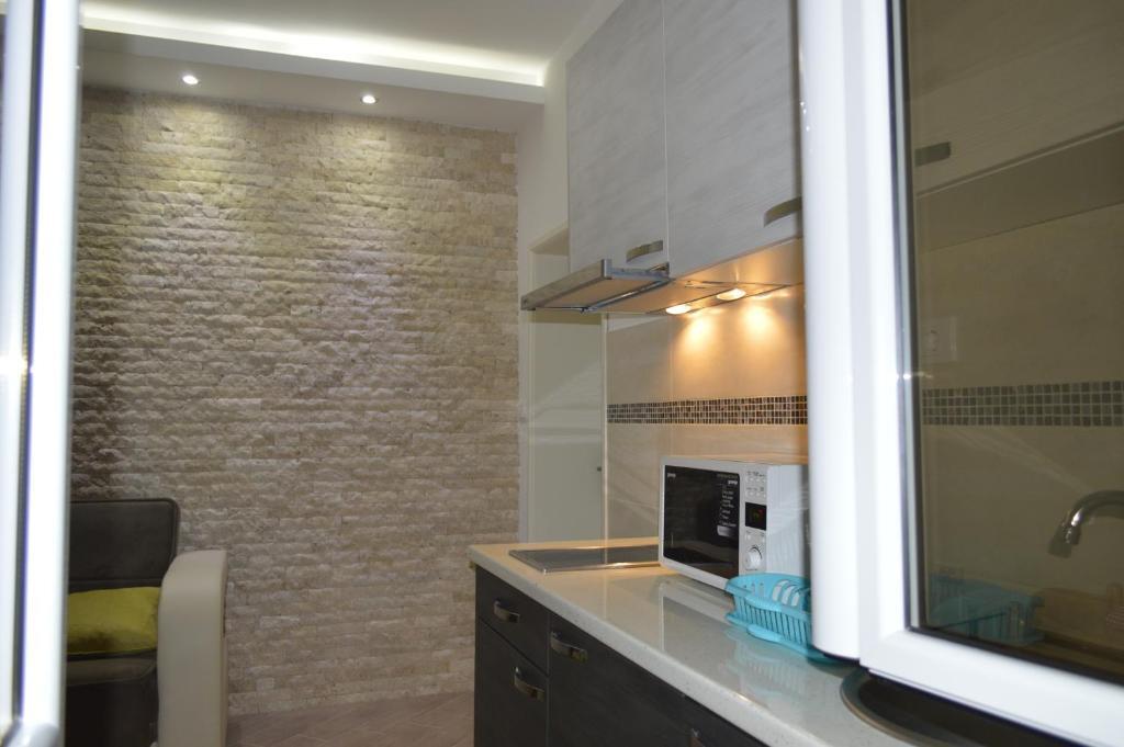 Доброта: Apartments Ponta