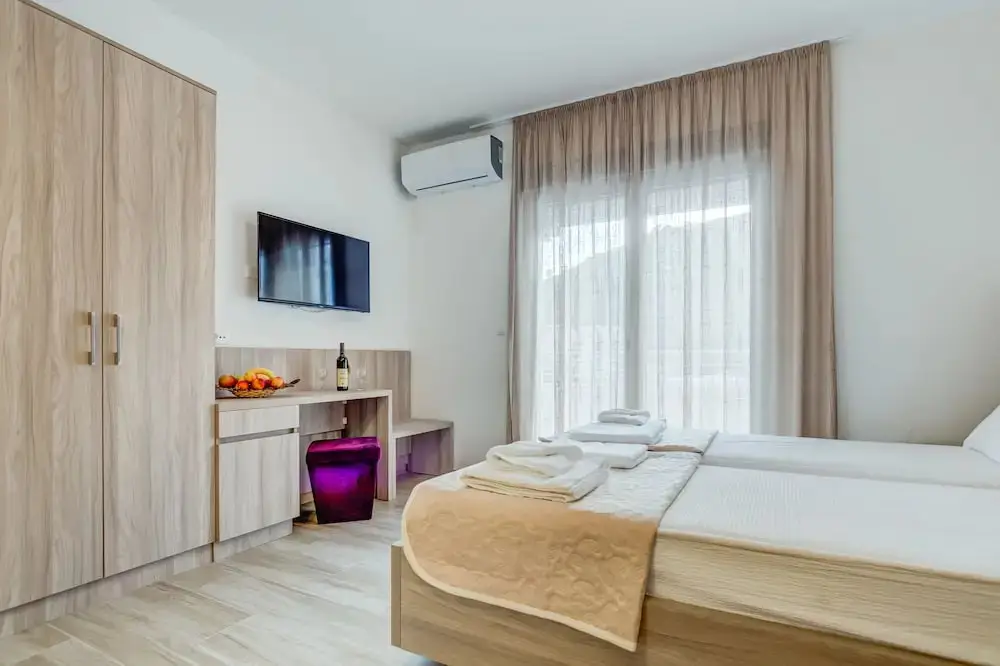 Будва: Apartments Adriatik Lux