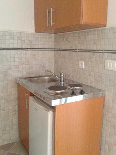 Добро Вода: Apartments Aza