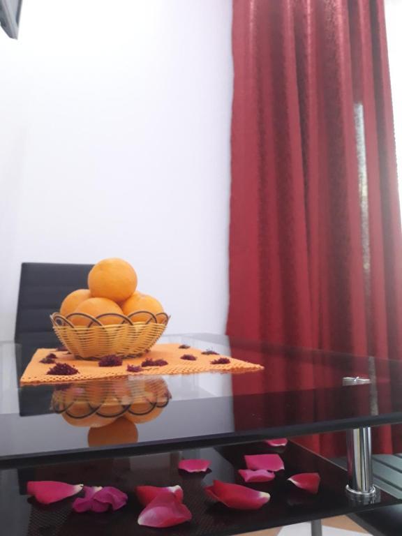 Добро Вода: Apartments Aza
