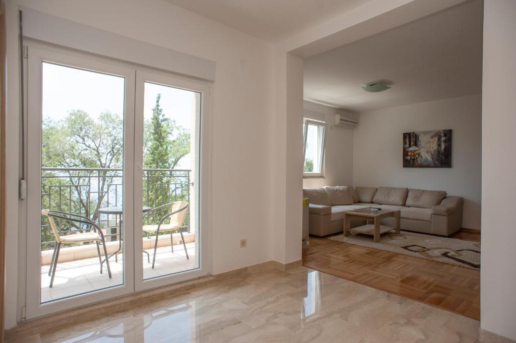Катун-Режевичи: Apartments Villa Simonovic