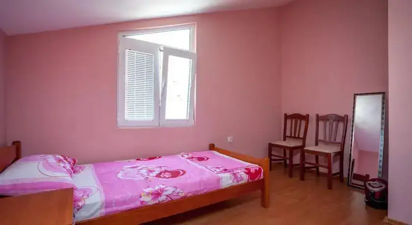 Тиват: Apartment Kandic