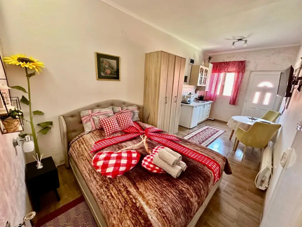 Жабляк: Apartment Ruzica