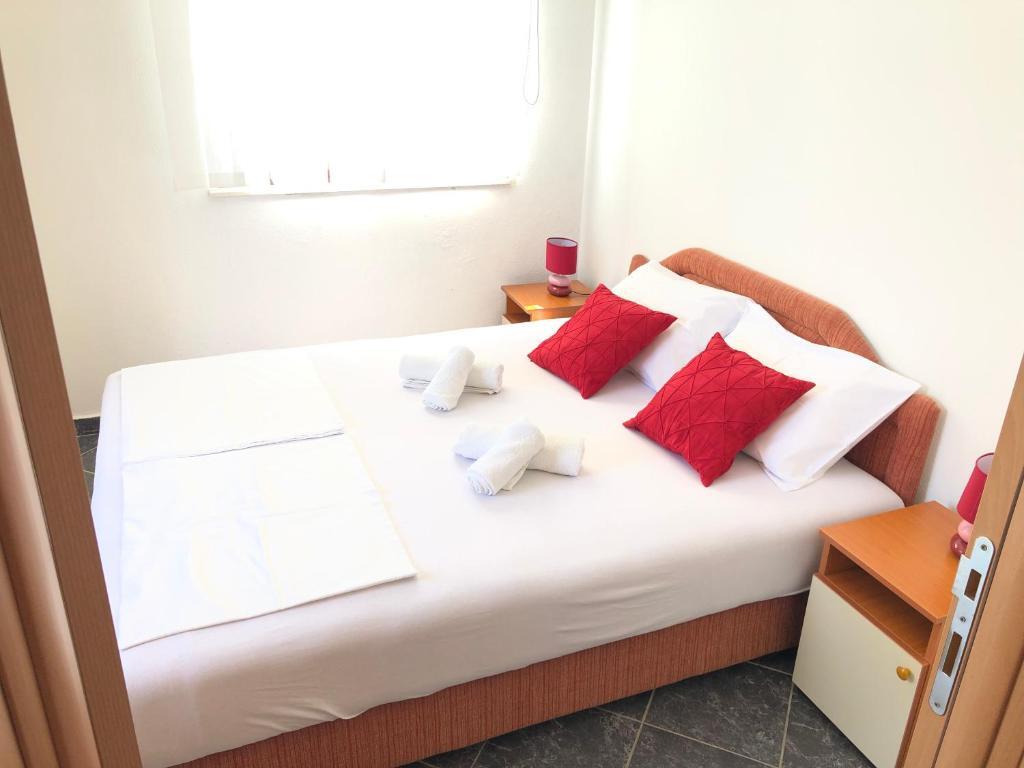 Ульцинь: Apartments Radosevic