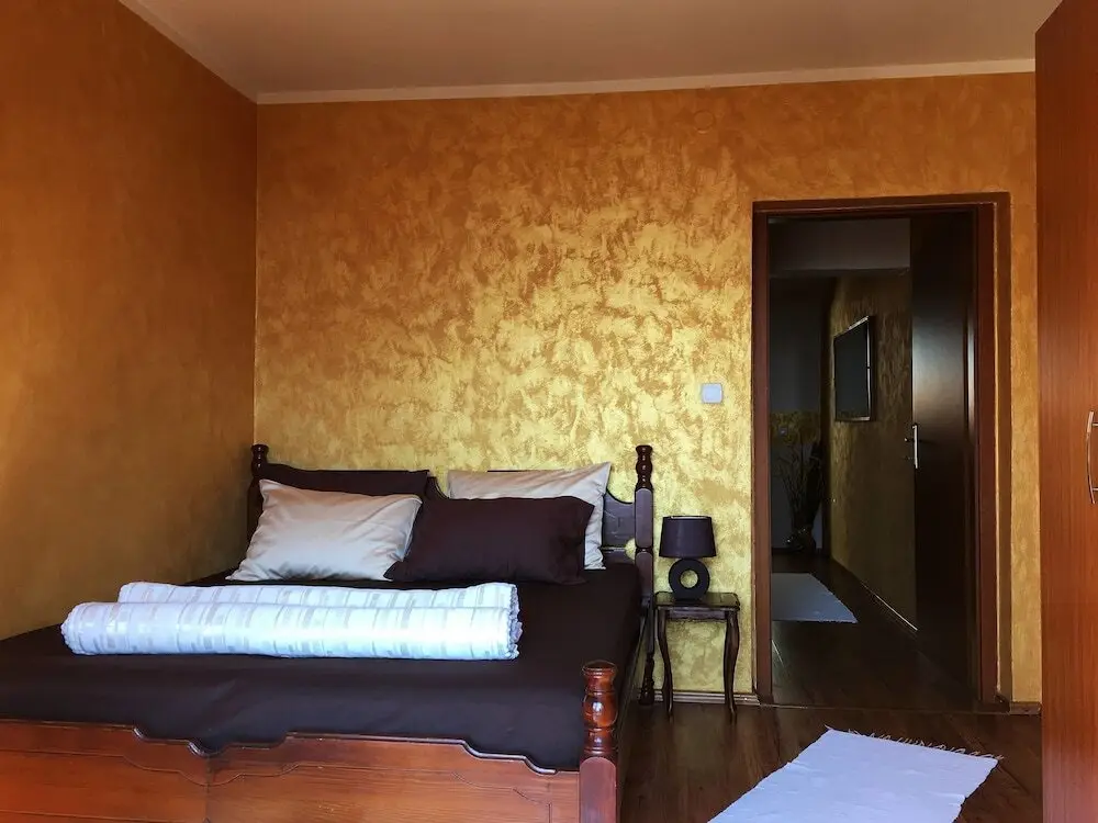 Доброта: Apartments Nikcevic