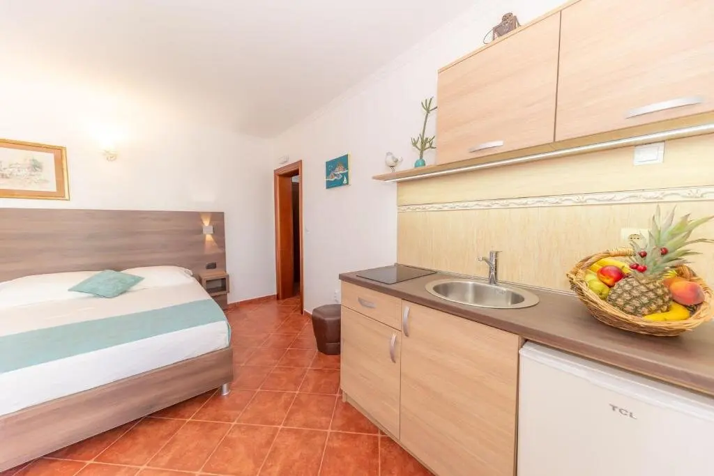 Петровац: Guest House Medin