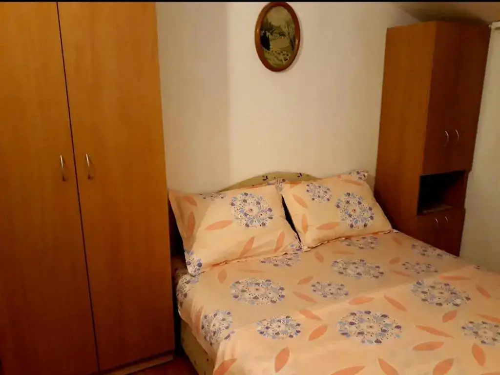 Петровац: Apartments Teodora Obala