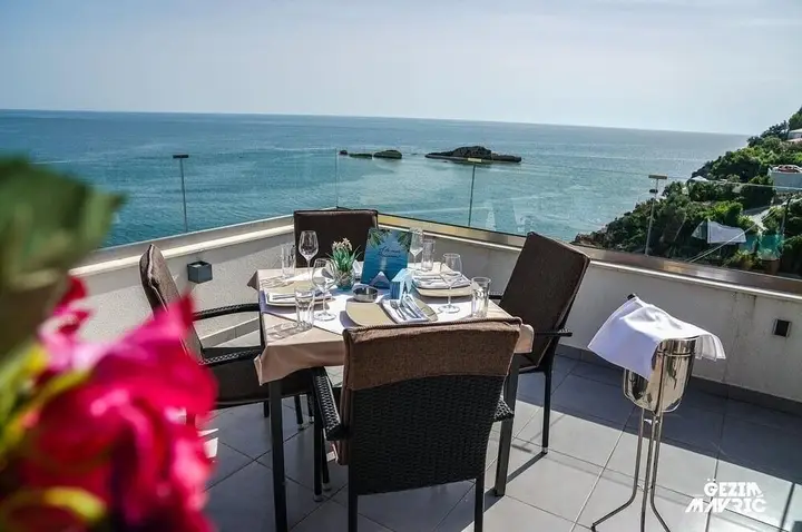 Ульцинь: Hotel & Beach Club Mediterraneo Liman