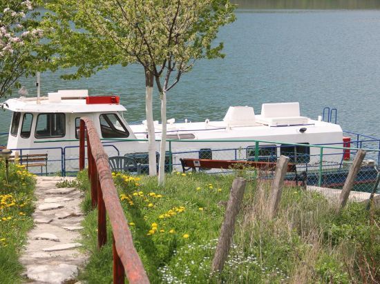 Плужине: B&B Konak