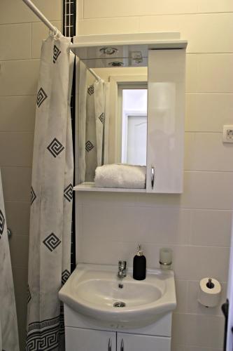 Доброта: Guest House Tomcuk