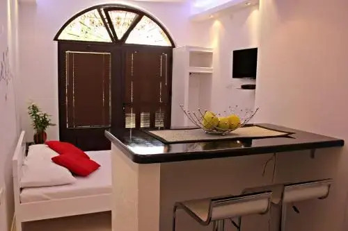 Доброта: Guest House Tomcuk