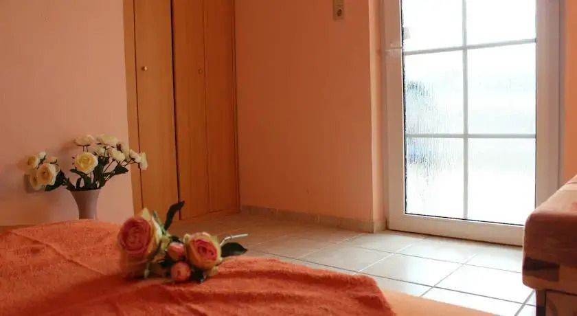 Бечичи: Rooms Fresh Dew