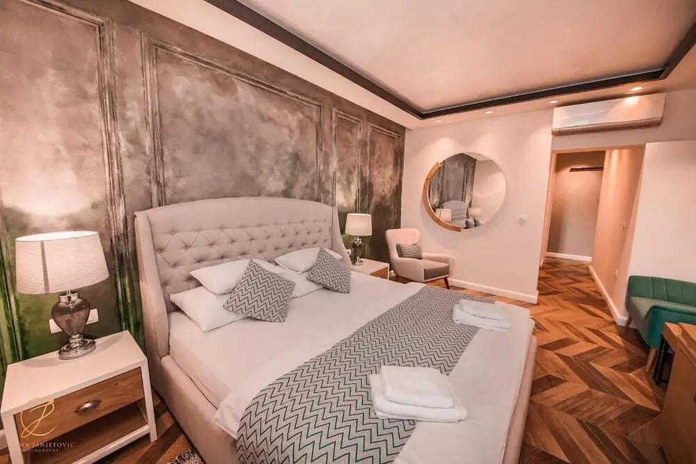 Баошичи: Rooms Vukmirovic