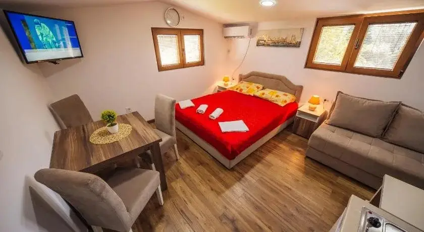 Будва: Guest House Mary