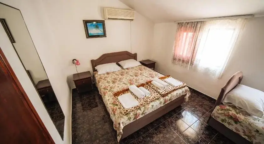 Будва: Guest House Mary
