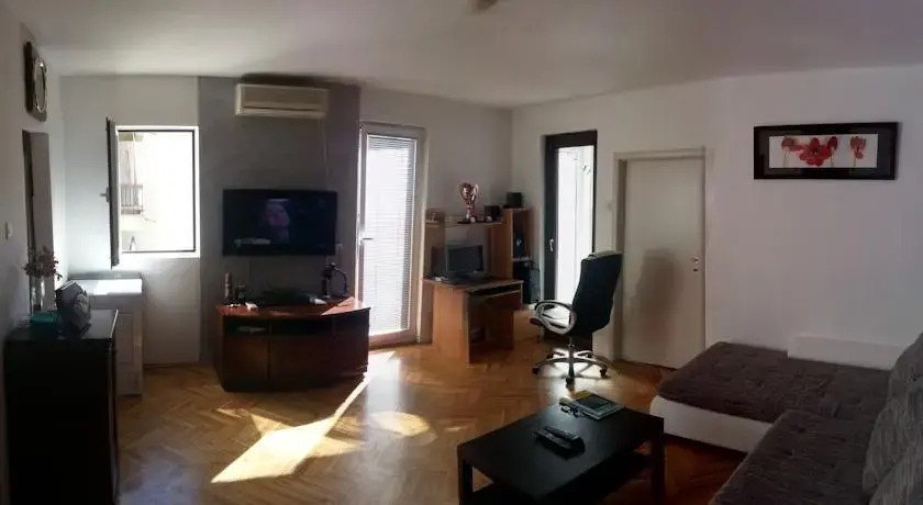 Будва: Apartment Maricic