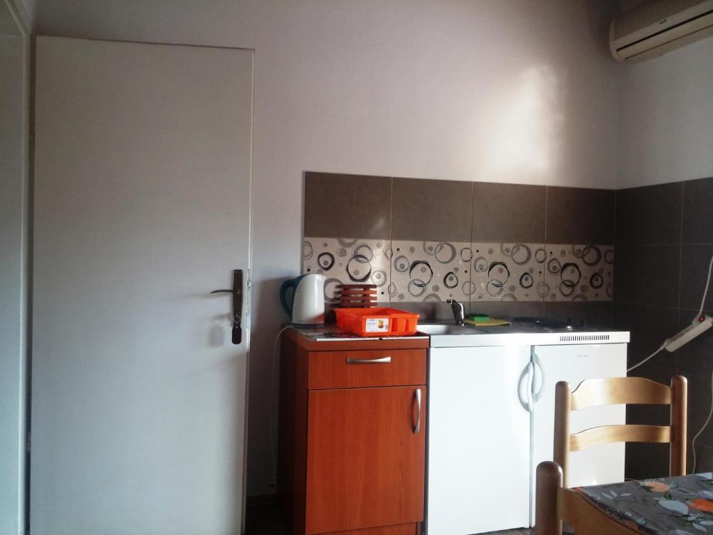 Херцег-Нови: Apartments Danilo