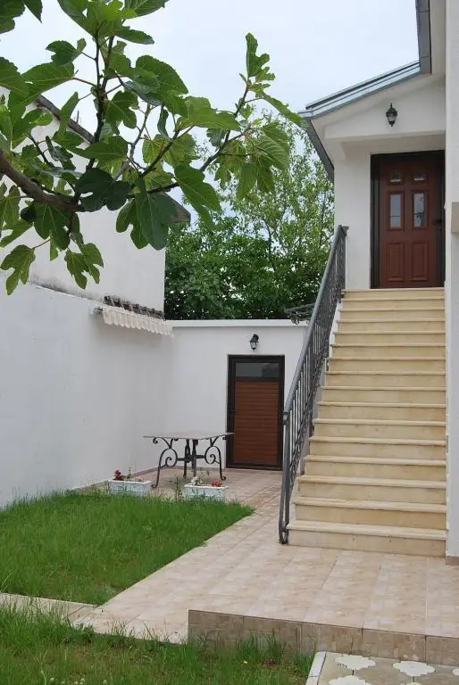 Ульцинь: Apartments Aneta