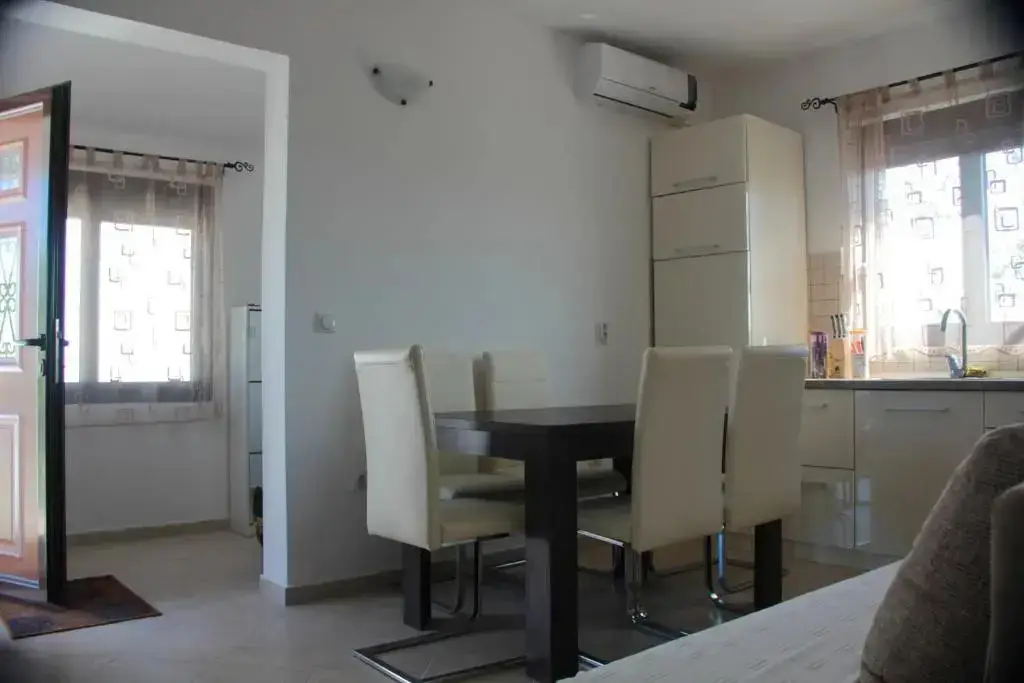 Ульцинь: Apartments Aneta