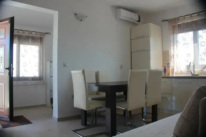 Ульцинь: Apartments Aneta