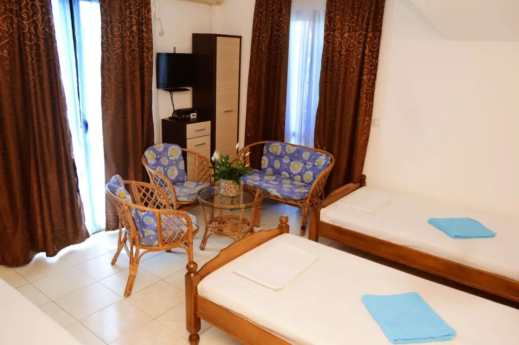 Бар: Guesthouse Lukac