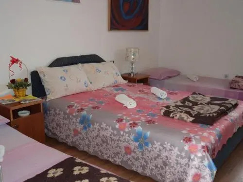 Бар: Bed and Breakfast Mediteran